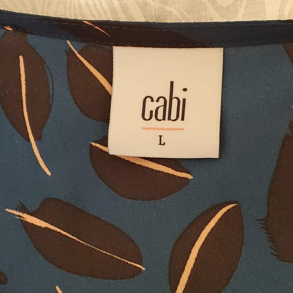 CAbi #3763 Shadow Leaf Blouse Size L EUC - Picture 2 of 8